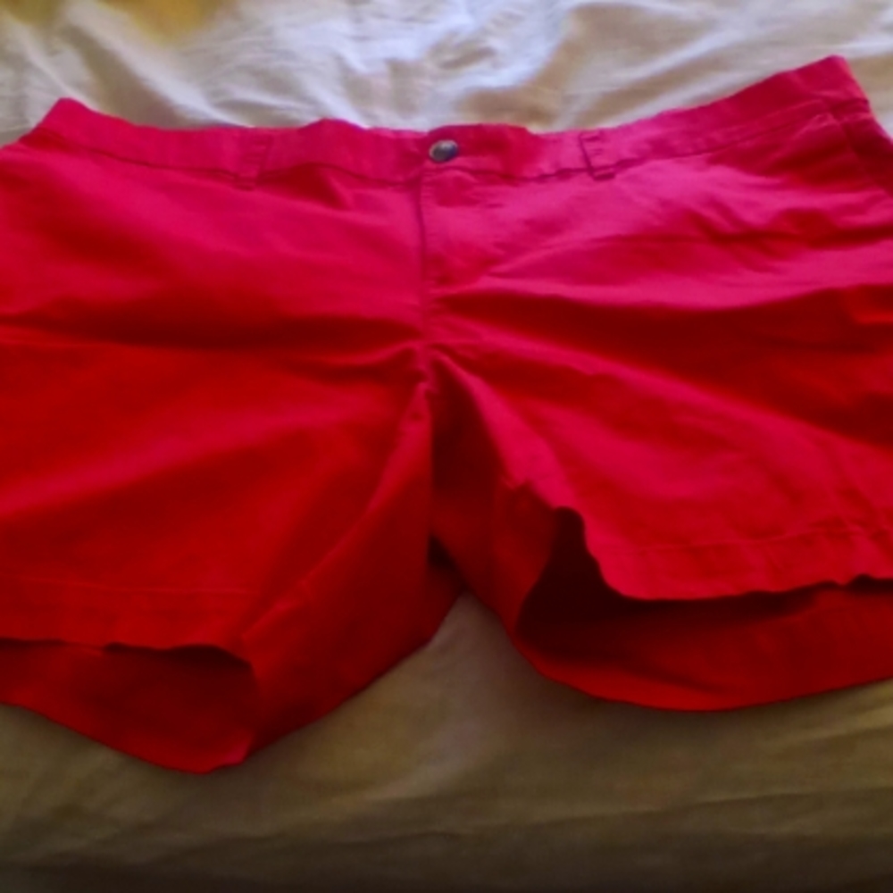 FINAL PRICE red Old Navy chino shorts 20
